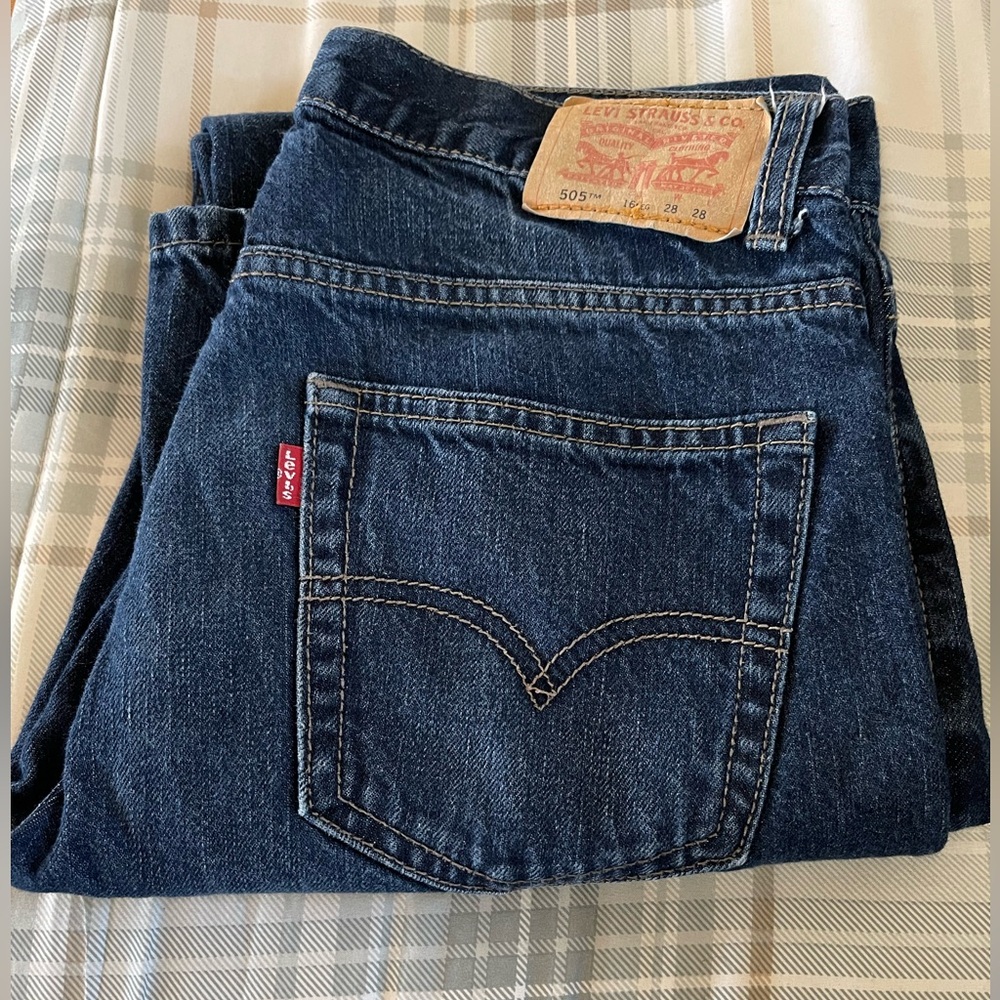 Levi's 505  Bootcut Jeans with Classic Stitching